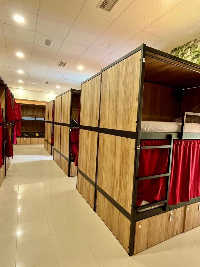 Velvet Hostel Μαδρίτη Εξωτερικό φωτογραφία