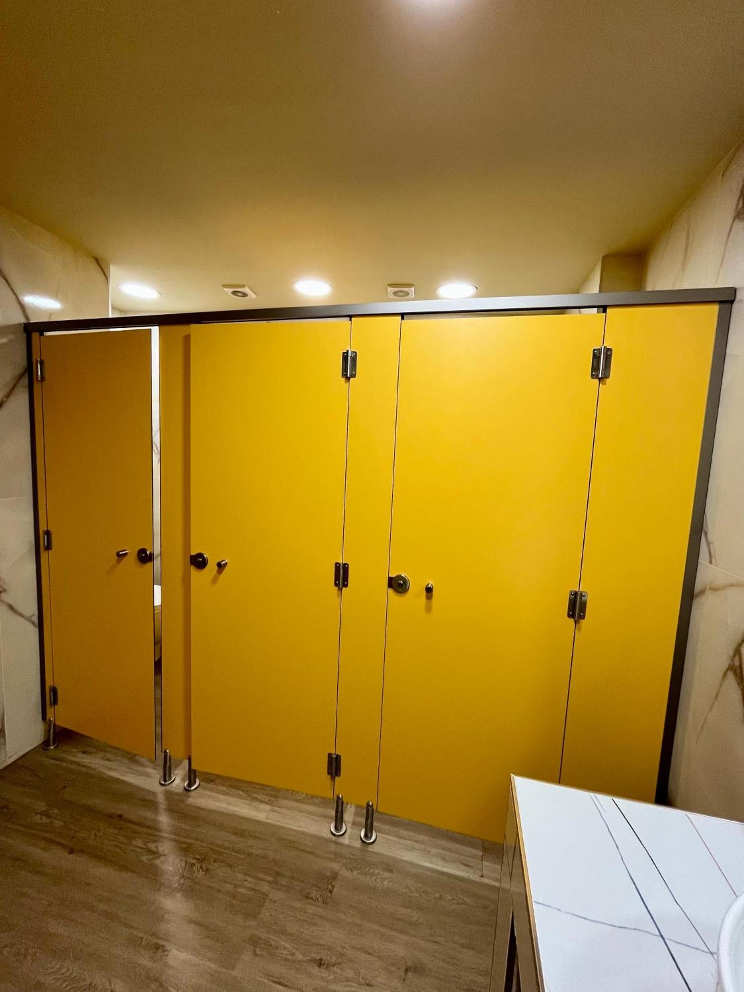 Velvet Hostel Μαδρίτη Εξωτερικό φωτογραφία